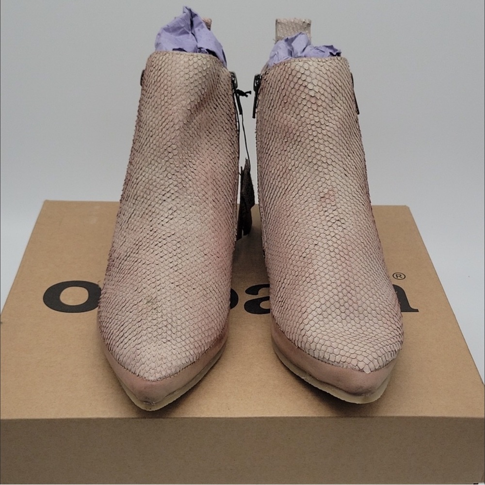 OOBASH  Melrose Snake Embossed Flat Bootie  Size 9  Glossy nude pink